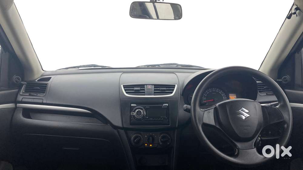 Maruti Suzuki Swift 1.2 Lxi (o), 2017, Petrol