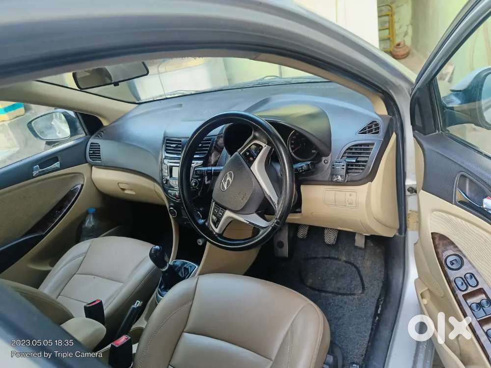 Hyundai Verna 2012