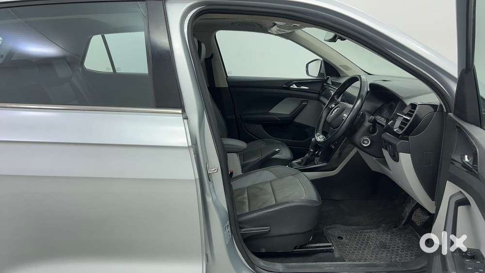 Skoda Kushaq 1.0 Tsi Style At, 2022, Petrol