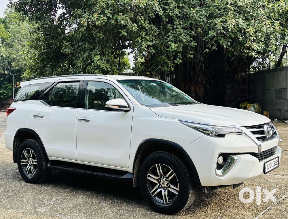 Toyota Fortuner 4x2 At, 2016, Diesel