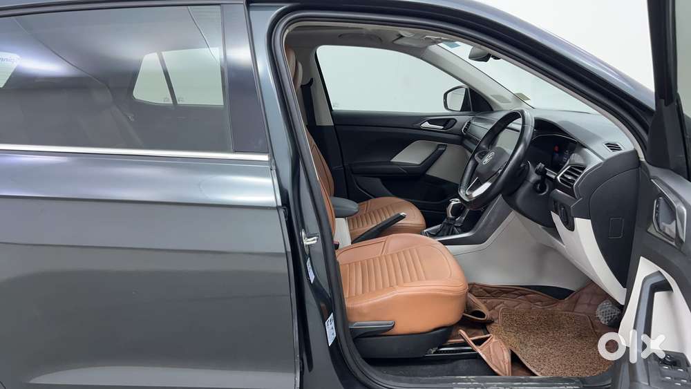 Volkswagen Taigun 1.0 Tsi Topline At, 2021, Petrol