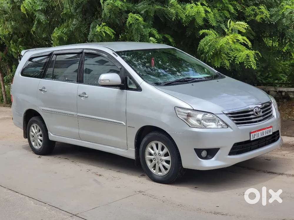 Toyota Innova 2012 Diesel 156000 Km Driven