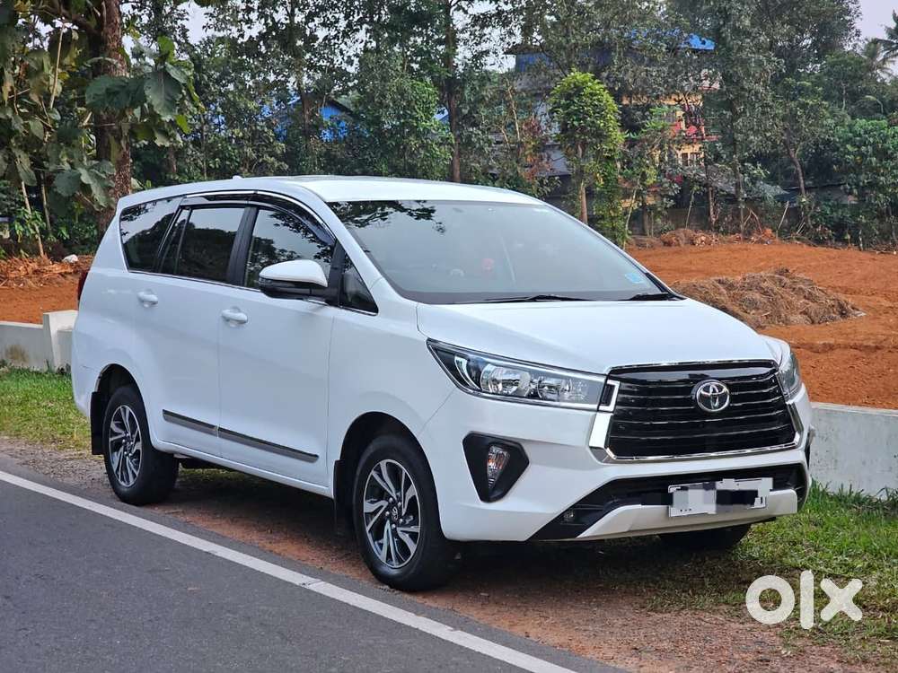 Toyota Innova Crysta 2.4 Gx Limited Edition 7 Str, 2021, Diesel