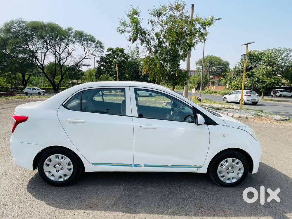 Hyundai Xcent 2018