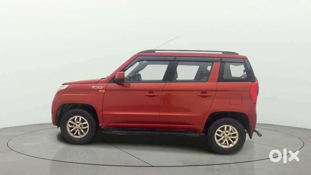 Mahindra Tuv 300 T8 Amt, 2017, Diesel