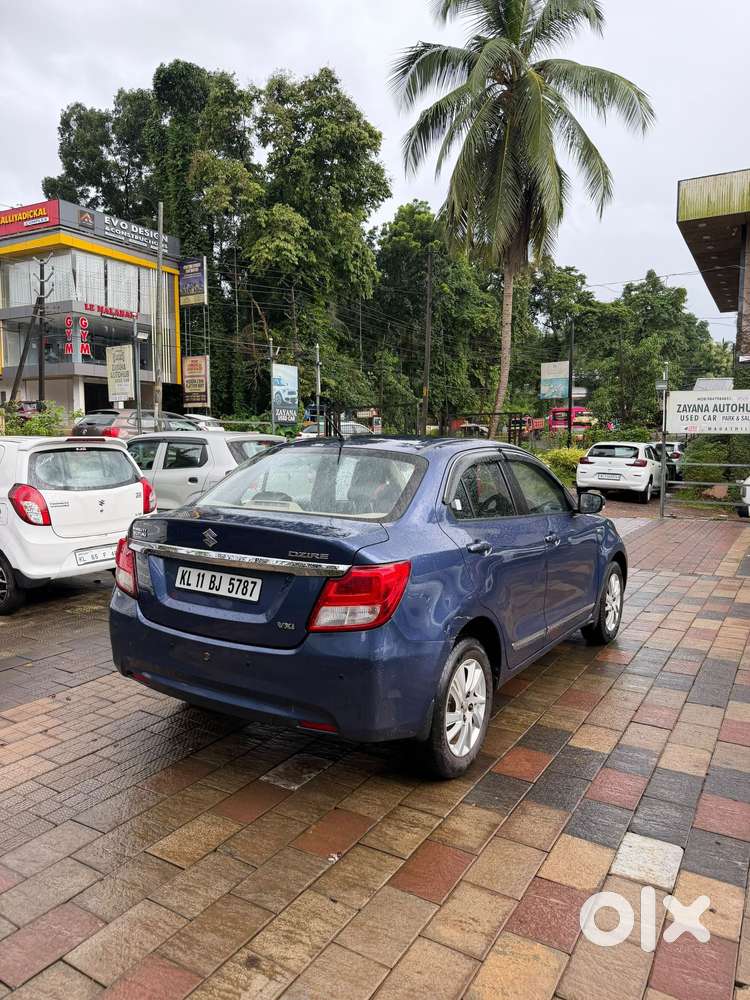 Maruti Suzuki Swift Dzire Vxi(o) Mt, 2018, Petrol