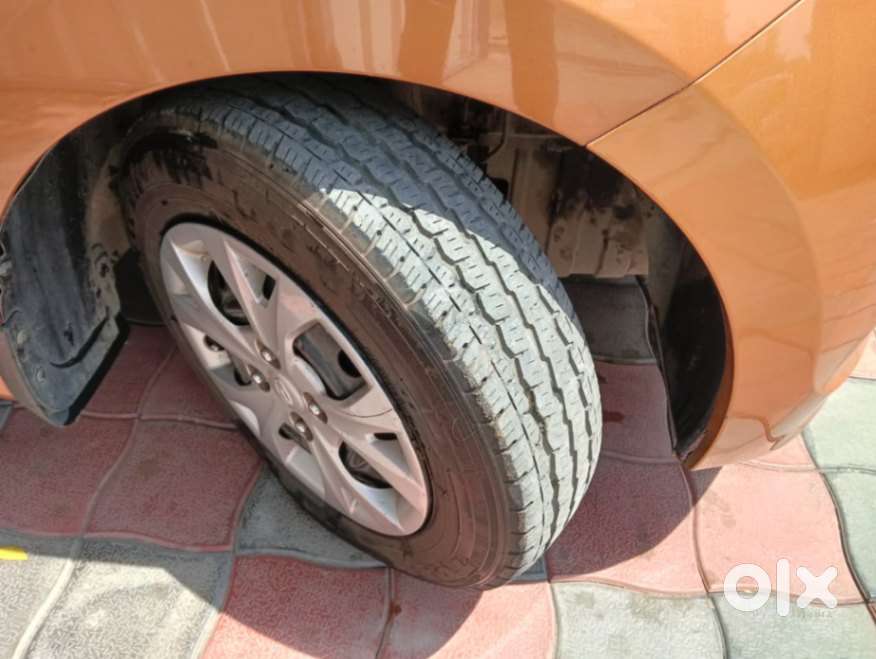 Hyundai Grand I10 Sportz, 2014, Petrol