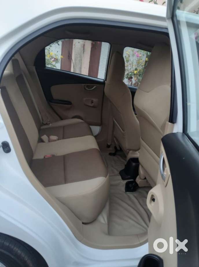 Honda Brio 2013-2016 Vx At, 2014, Petrol