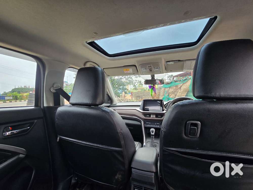 Maruti Suzuki Brezza 1.5 Zxi At Smart Hybrid Dual Tone, 2024, Petrol