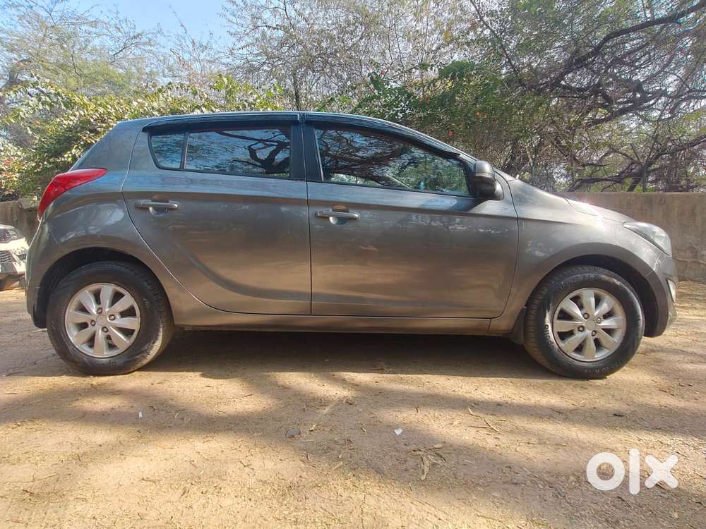 Hyundai I20 2010-2012 1.2 Sportz, 2012, Cng & Hybrids