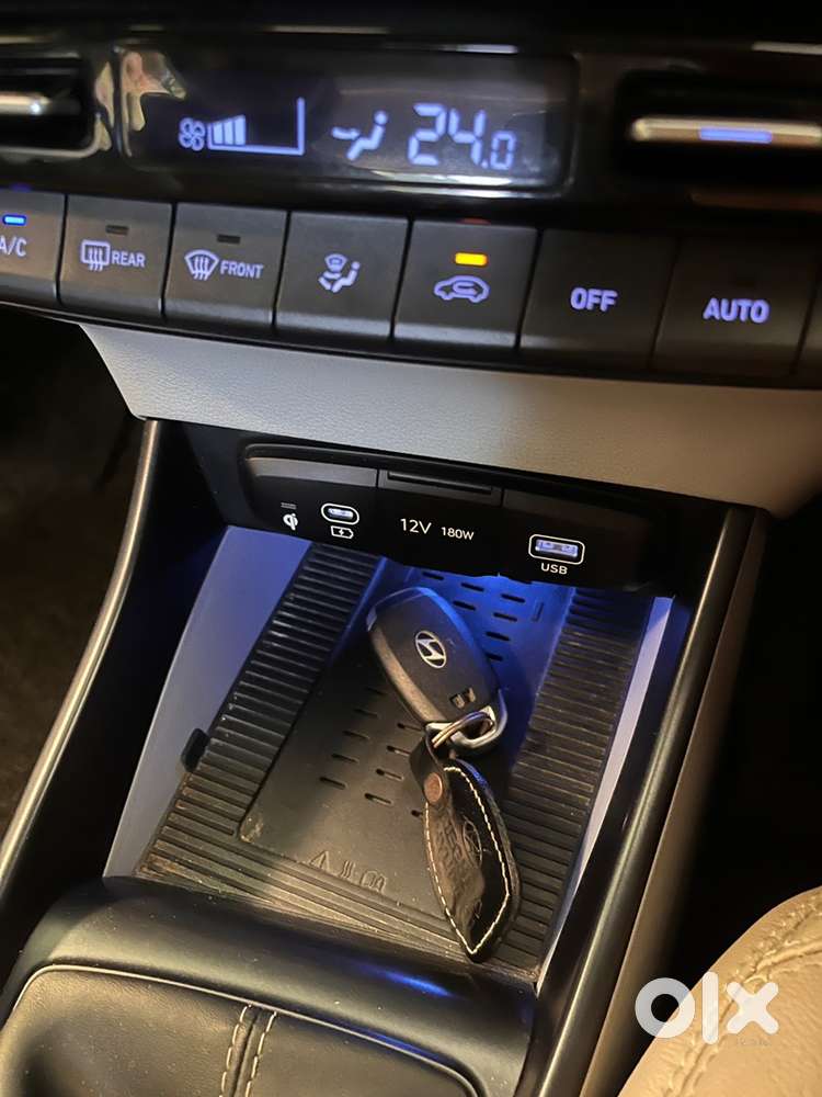 Hyundai New I20 Petrol Manual 2024