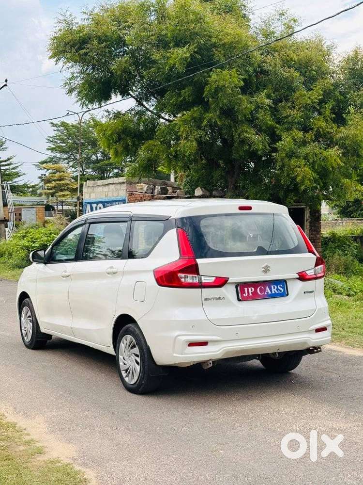 Maruti Suzuki Ertiga Vxi Shvs, 2021, Petrol