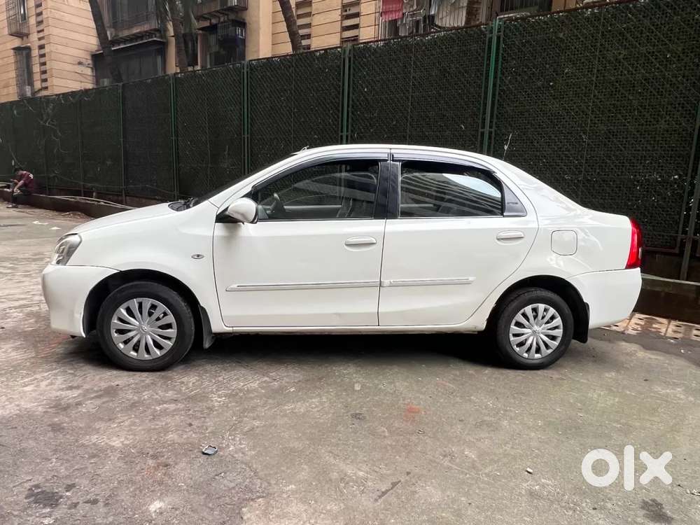 Toyota Etios 1.5 G, 2011, Petrol