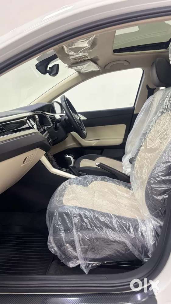 Volkswagen Virtus Topline 1.0 Tsi At (electric Seats), 2025, Petrol