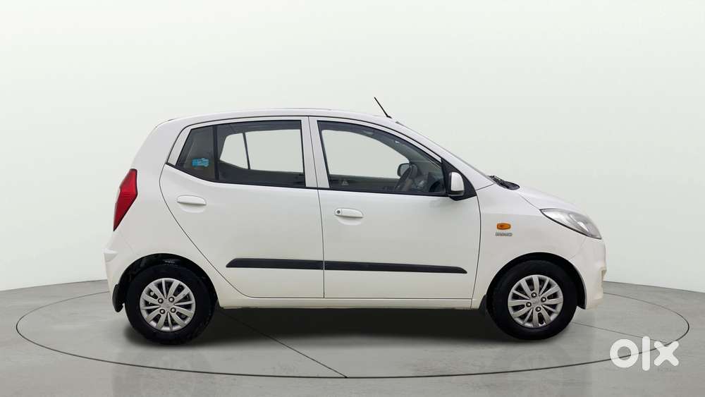 Hyundai I10 Sportz 1.1l, 2015, Petrol