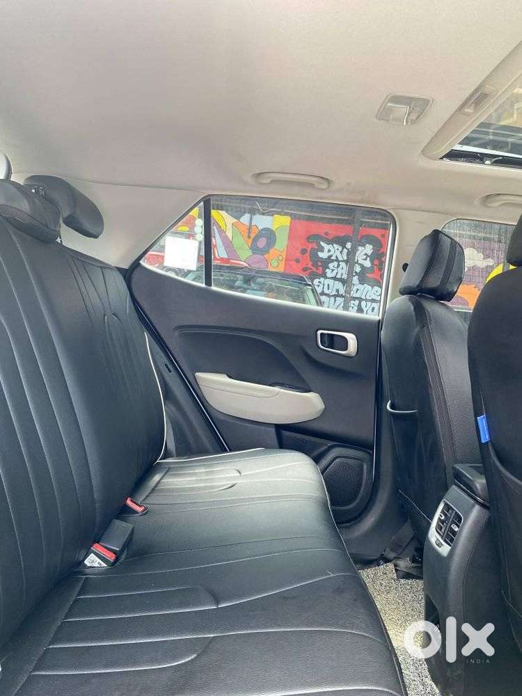 Hyundai Venue 1.0 Sx (o) Turbo Dct, 2023, Petrol