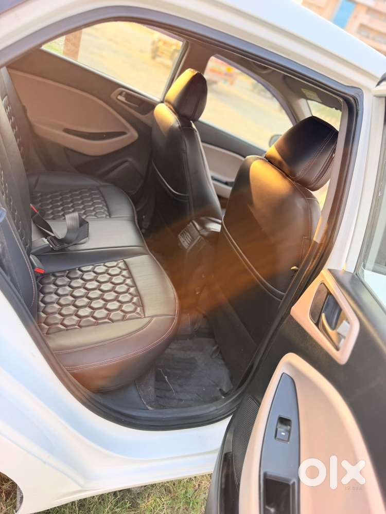Hyundai I20 Asta (o) 1.2 Mt, 2017, Petrol
