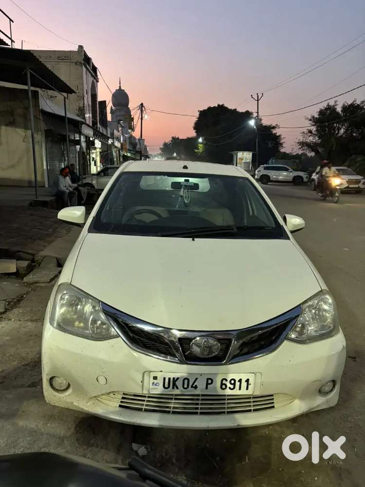 Toyota Etios Liva 2013