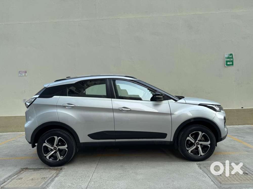 Single Owner  Automatic  Top Variant  Well Maintained