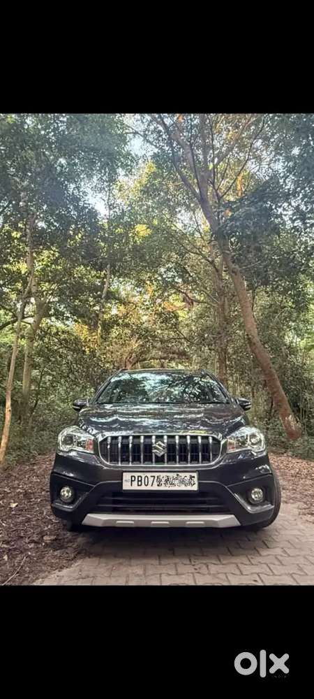 2021 S-cross Zeta Petrol Smart Hybrid - 8,000 Km Only