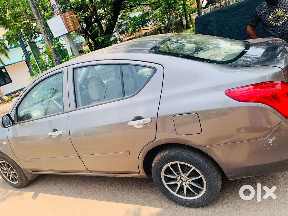 Nissan Sunny