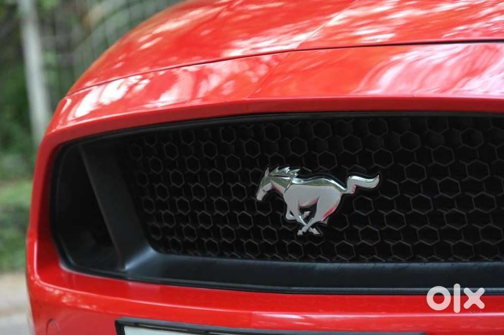 Ford Mustang V8, 2019, Petrol