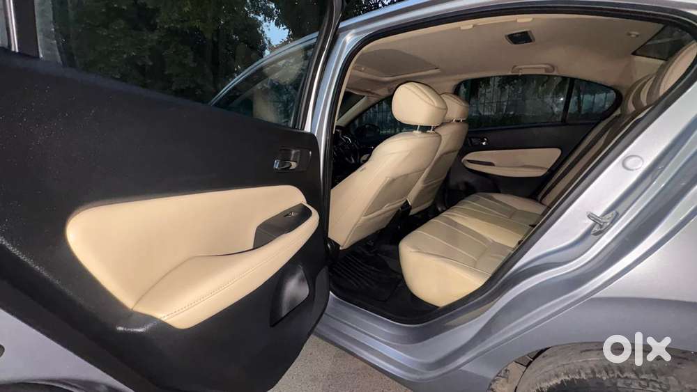 Honda City 1.5 Zx Cvt I-vtec, 2022, Petrol