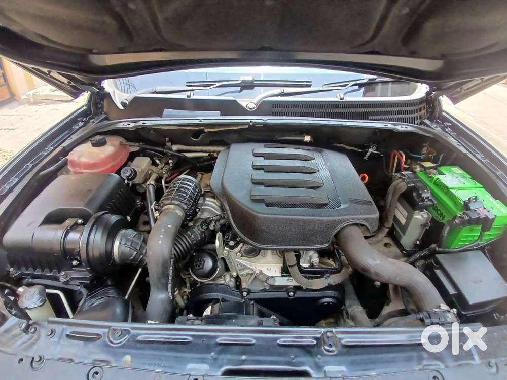 Mahindra Scorpio-n 2.0 Z8 L Petrol At 7 Str, 2022, Petrol