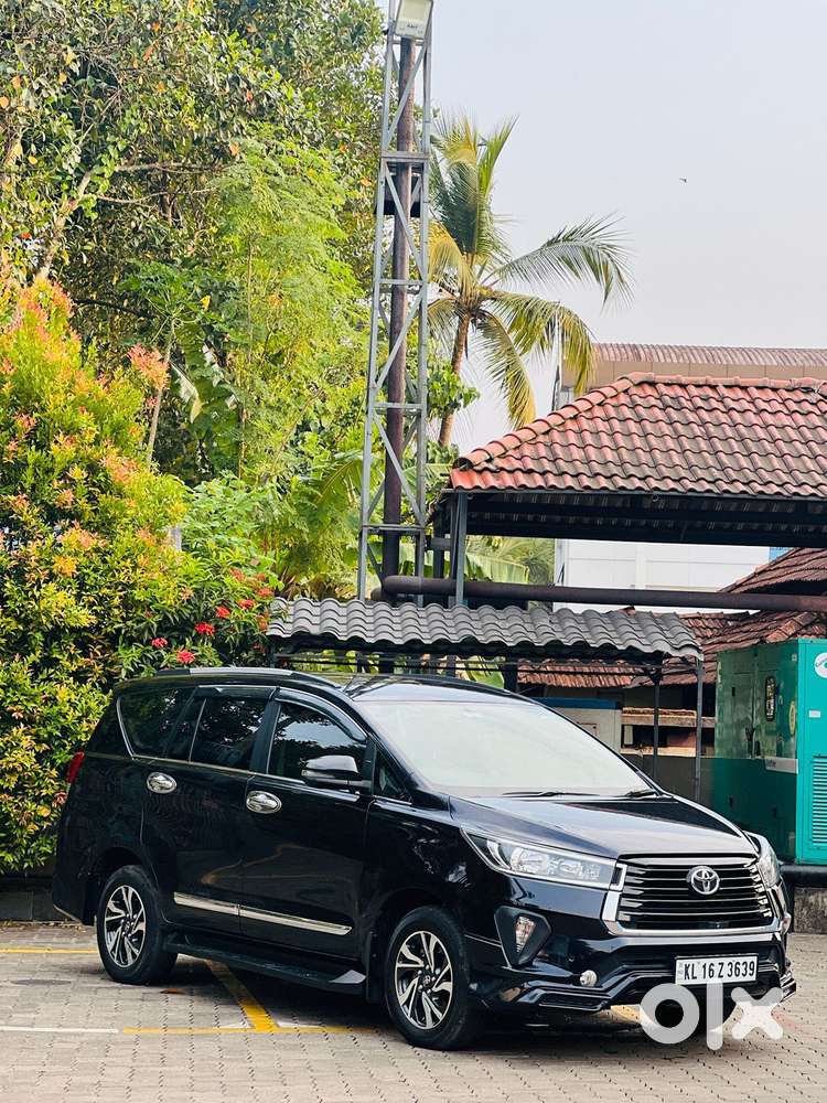 Toyota Innova Crysta [2020-ongoing] 2.4 Gx At 7 Str, 2021, Diesel