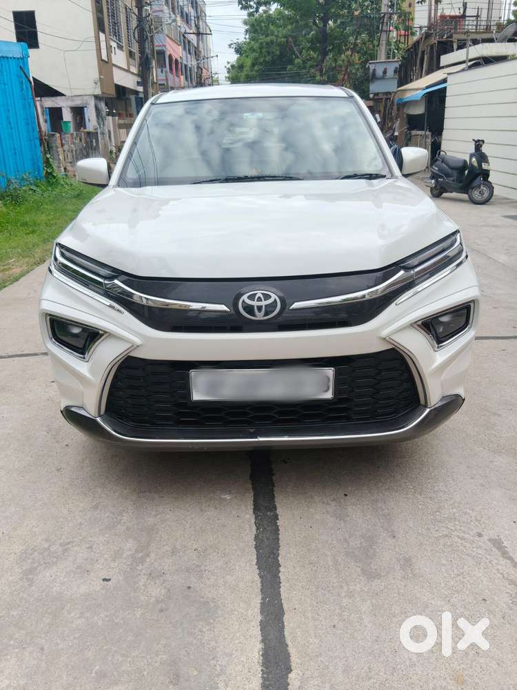 Toyota Urban Cruiser Hyryder 1.5 S Hybrid, 2024, Petrol