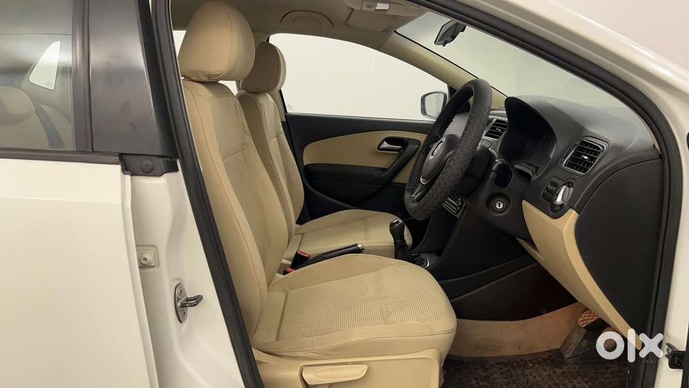 Volkswagen Polo Petrol Highline 1.2l, 2014, Petrol