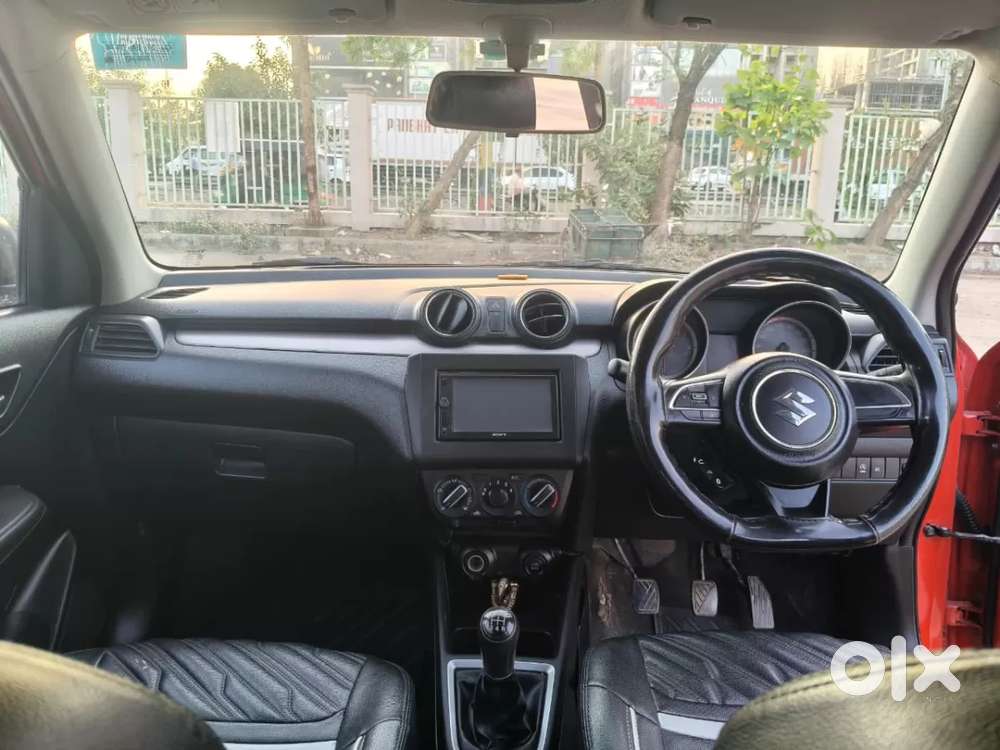 Maruti Suzuki Swift Vxi, 2021, Petrol