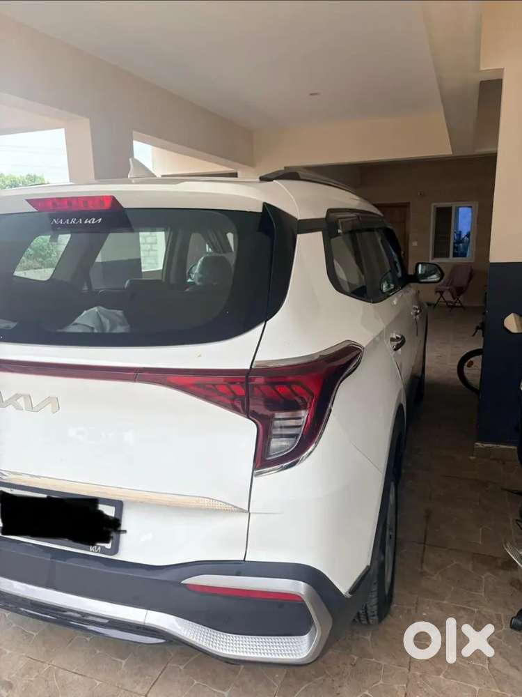 Kia Carens 2023 Petrol Good Condition