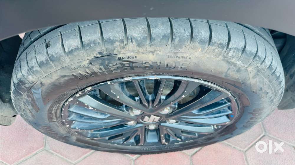 Maruti Suzuki Xl6 1.5 Zeta Mt, 2022, Petrol