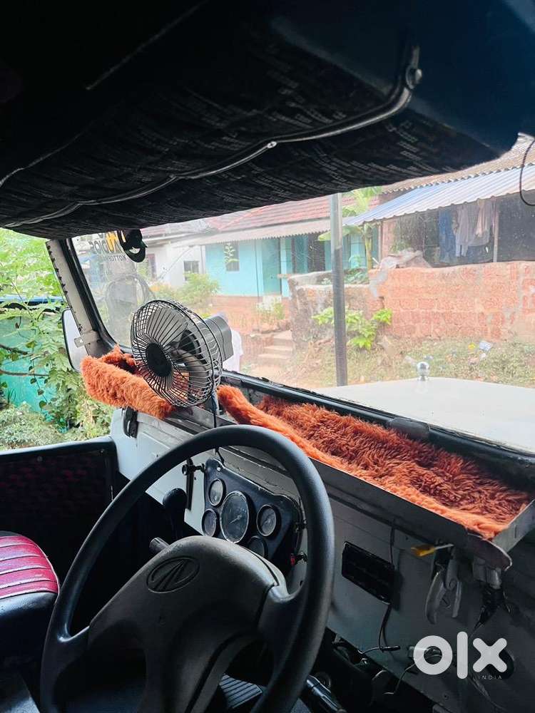 Mahindra Diesel Car 1994