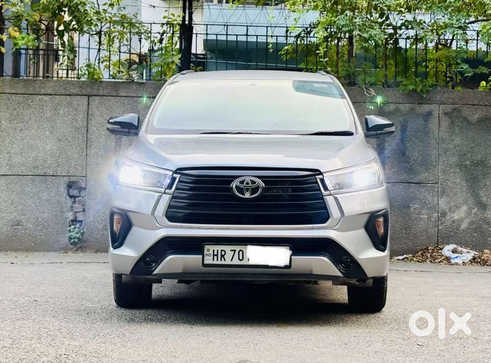 Toyota Innova Crysta [ ] 2.4 Gx At 7 Str, 2022, Diesel