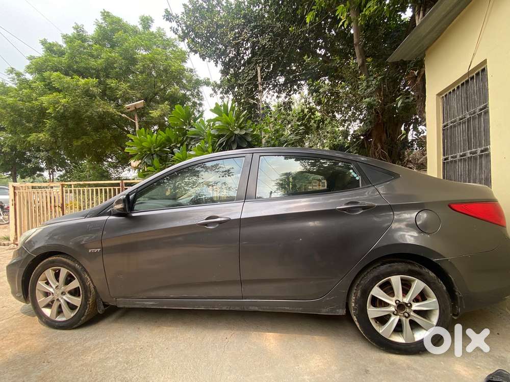 Hyundai Fluidic Verna 2013