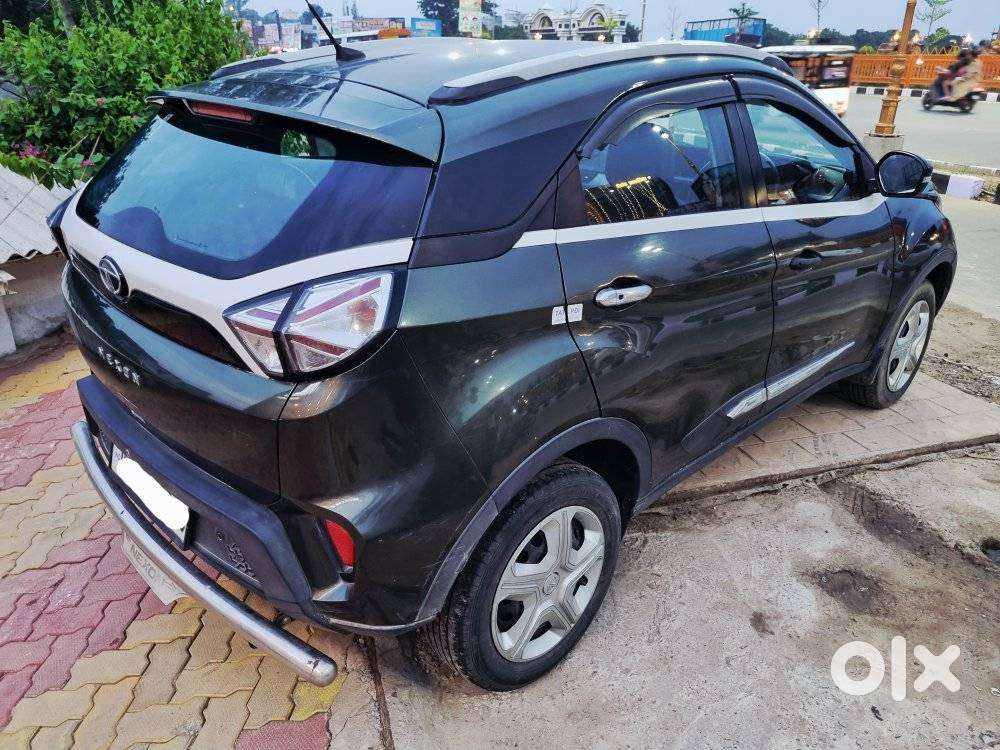 Tata Nexon 1.5 Revotorq Xm (s), 2022, Diesel