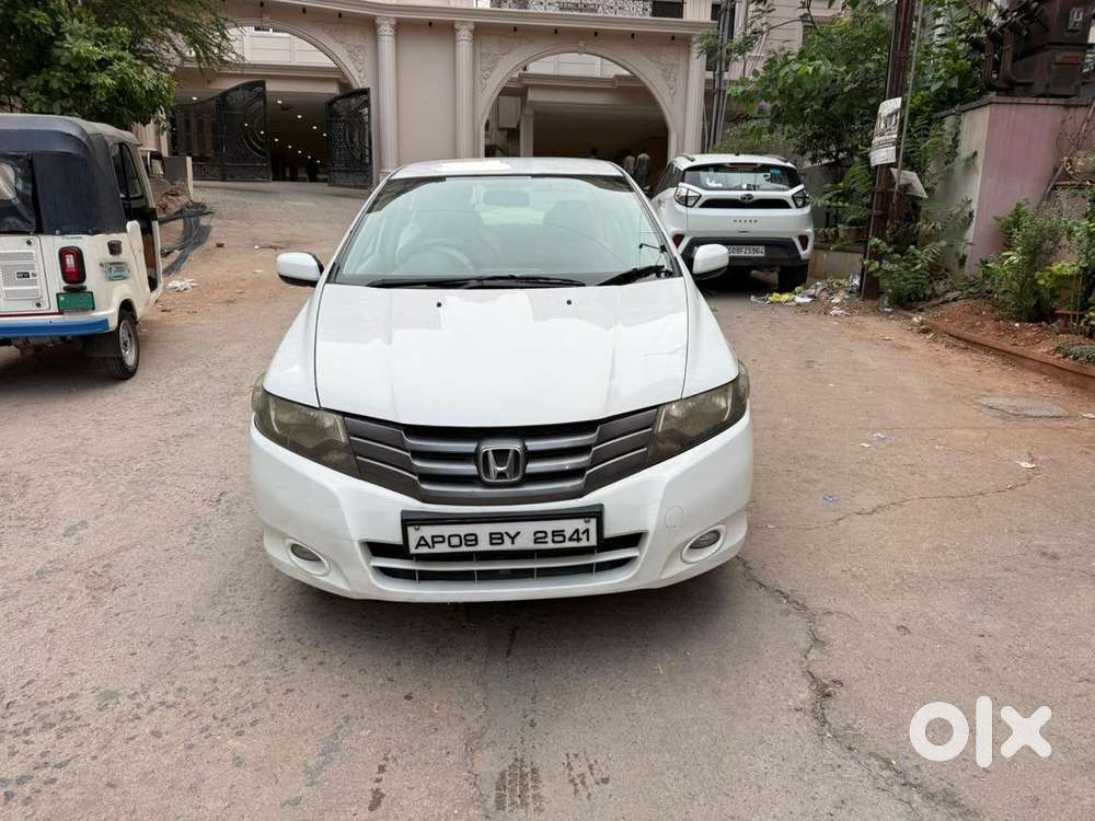 Honda City Ivtech Petrol 2010 --excellent Condition. Ready To Drive