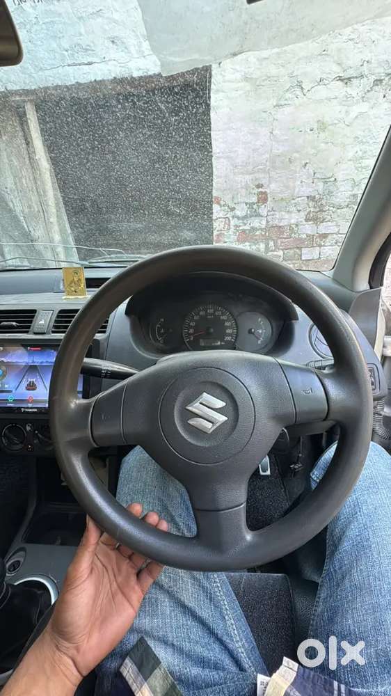 Maruti Suzuki Swift 2007 Petrol 80000 Km Driven