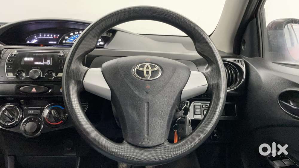 Toyota Etios Cross 1.2l G, 2018, Petrol