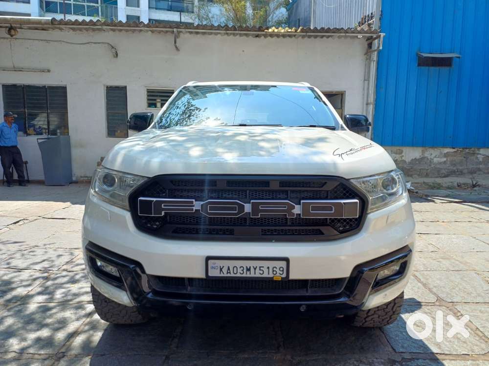 Ford Endeavour 3.2 Titanium At 4x4, 2016, Diesel