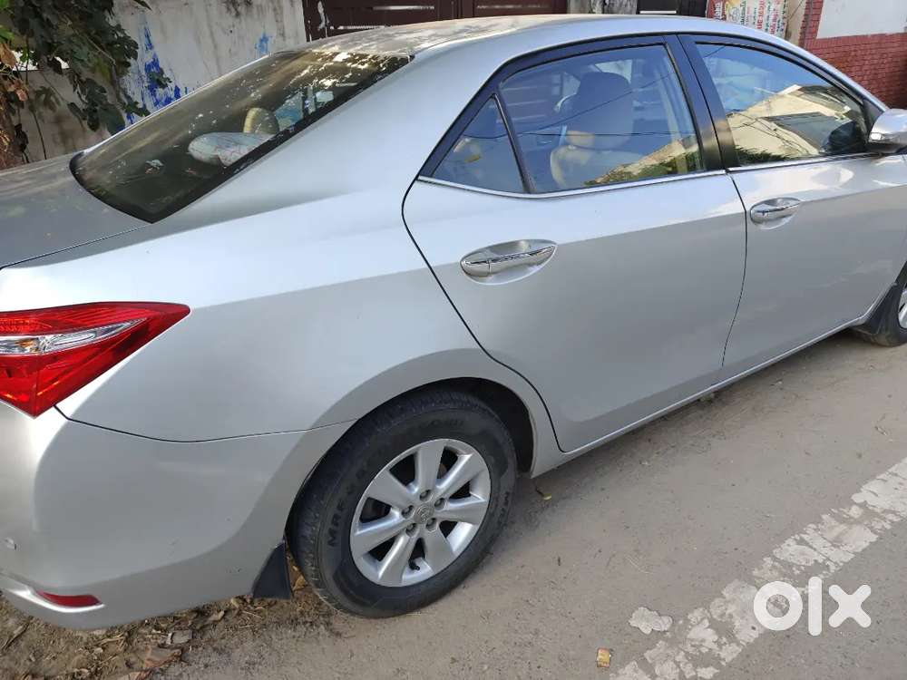 Toyota Corolla Altis 2014 Petrol