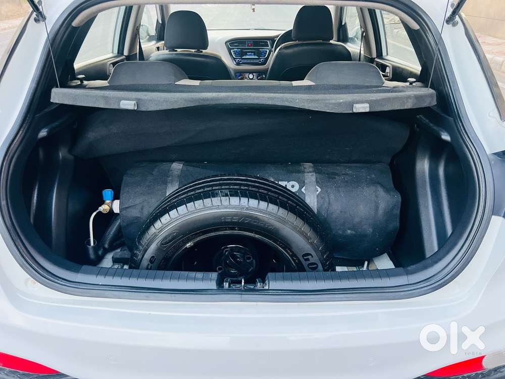 Hyundai I20 Sportz Plus, 2019, Cng & Hybrids