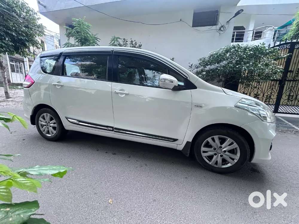 Maruti Suzuki Ertiga 2018 Diesel Hybrid  Manual