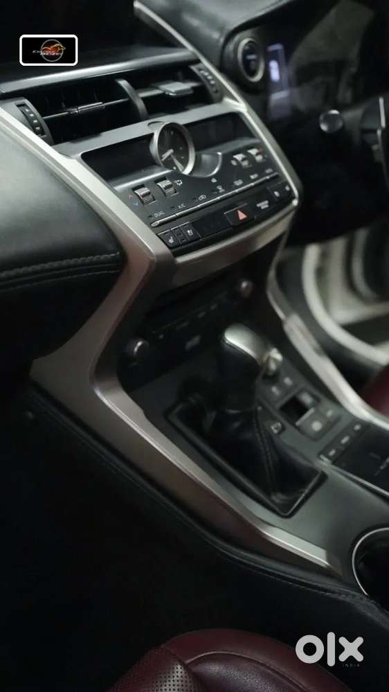 Lexus Nx, 2020, Petrol