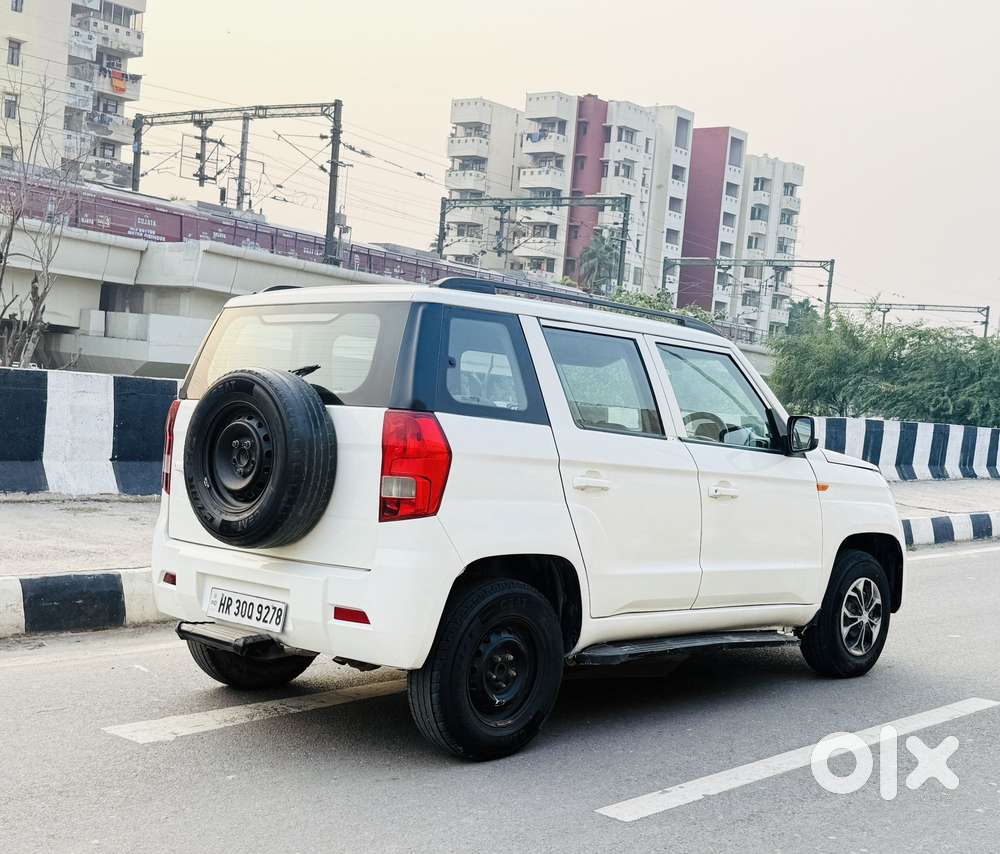 Mahindra Tuv 300 T6 Plus, 2016, Diesel