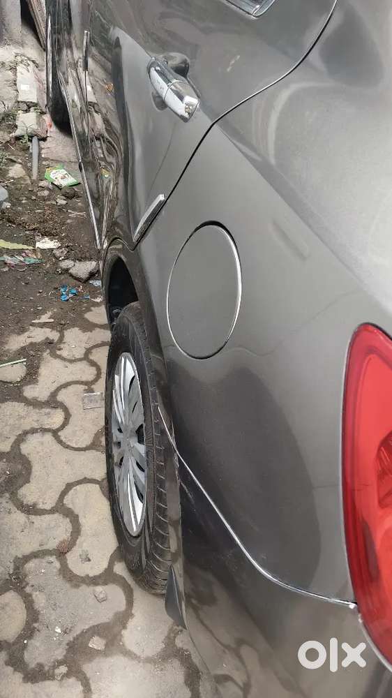 Maruti Suzuki Dzire 2018 Vxi(amt)