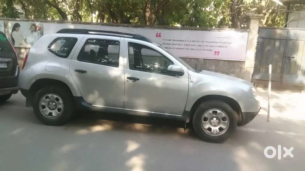 Renault Duster 2015 Petrol 75000 Km Driven