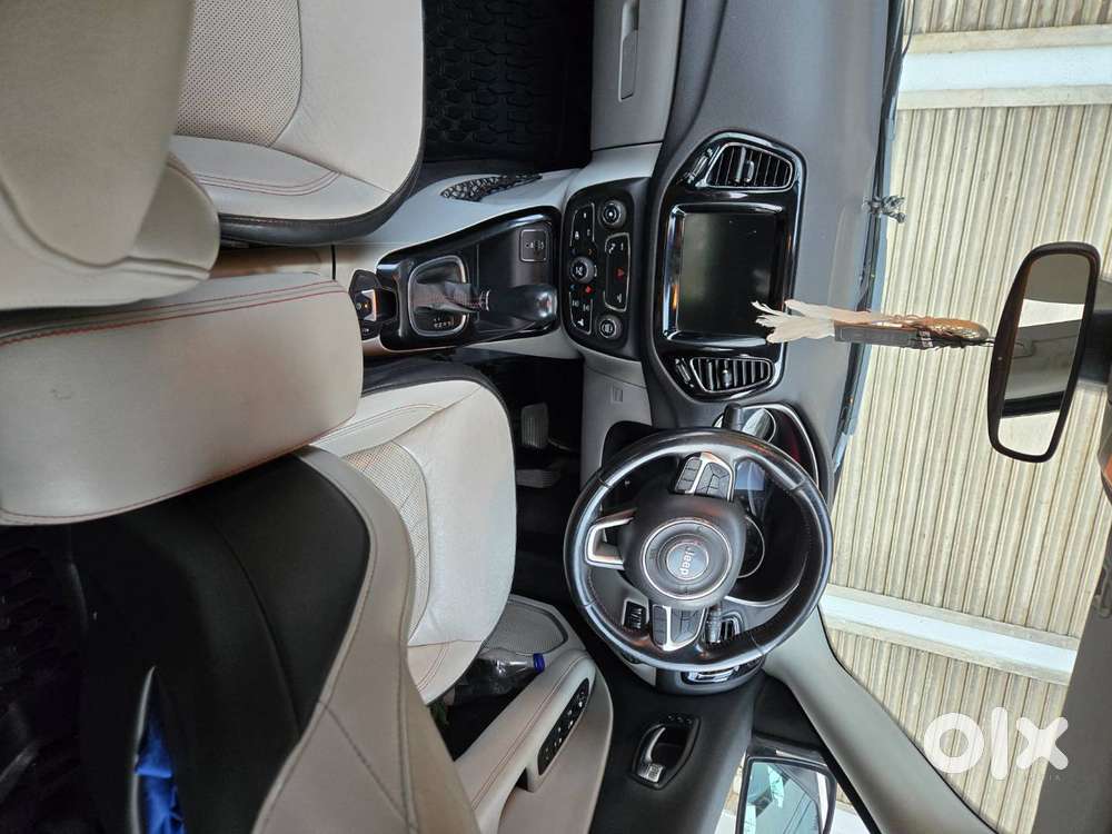 Jeep Compass 2018 Limited Plus Petrol At